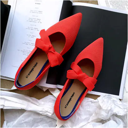 Chic Bow-Topped Boat Flats